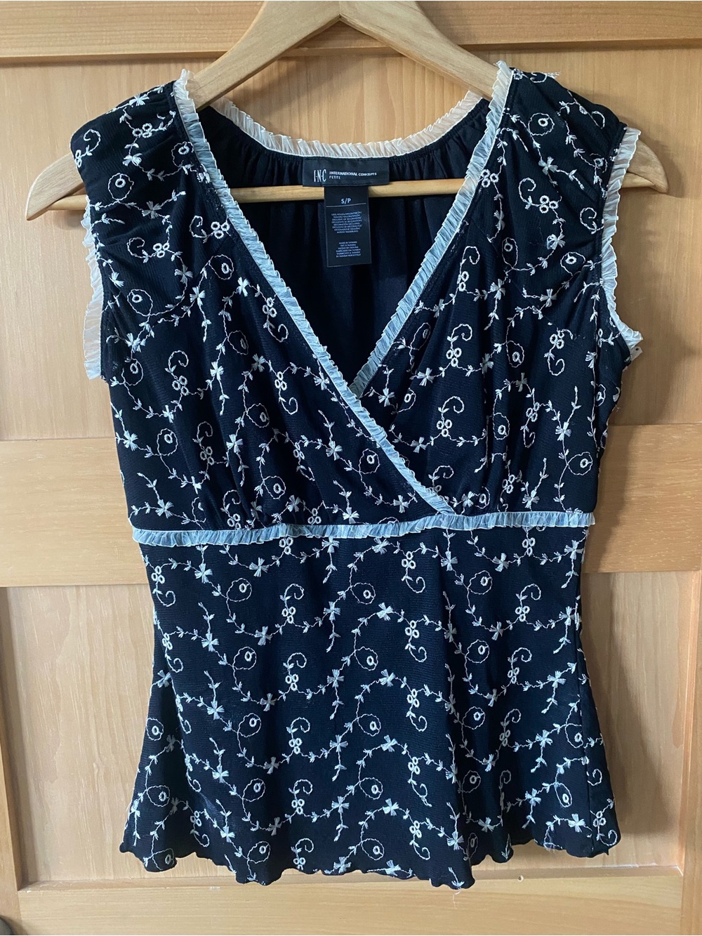INC International Concepts Black V-Neck Sleeveless Embroidered Top Size S